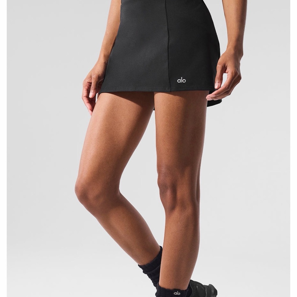 NWT Alo Yoga High Waist Good Form Black Mini Skirt with Pocket
